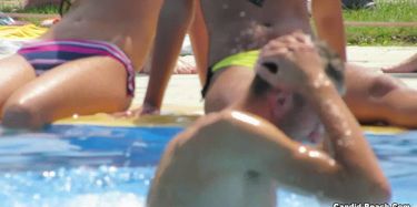 Real amateur milf on the candid video on the beach 04o